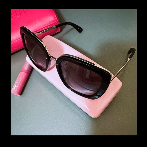 kate spade Accessories - Kate spade sunglasses